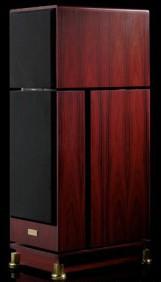 Передняя часть Dynaudio Consequence Ultimate Edition