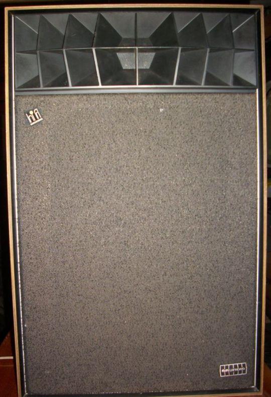 Grundig Box-703 _ru (1)