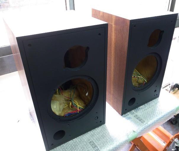 JBL 4301