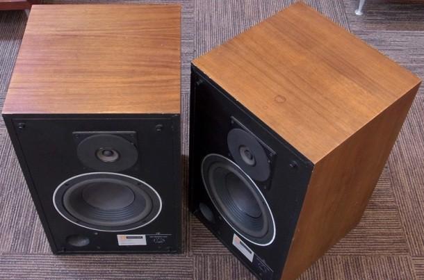 JBL 4301