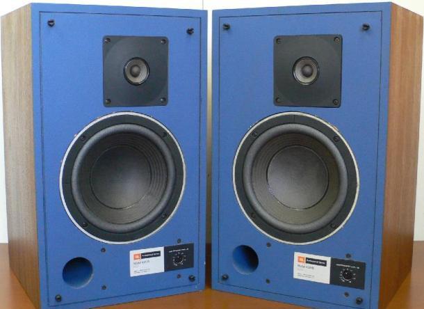 JBL 4301B