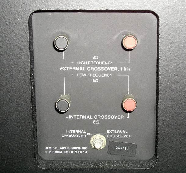 JBL 4435