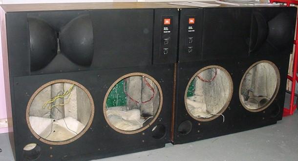 JBL 4435