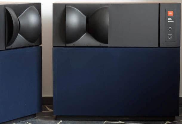 JBL 4435