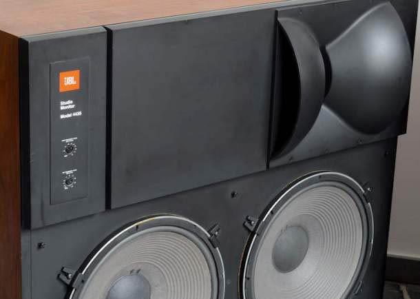 JBL 4435