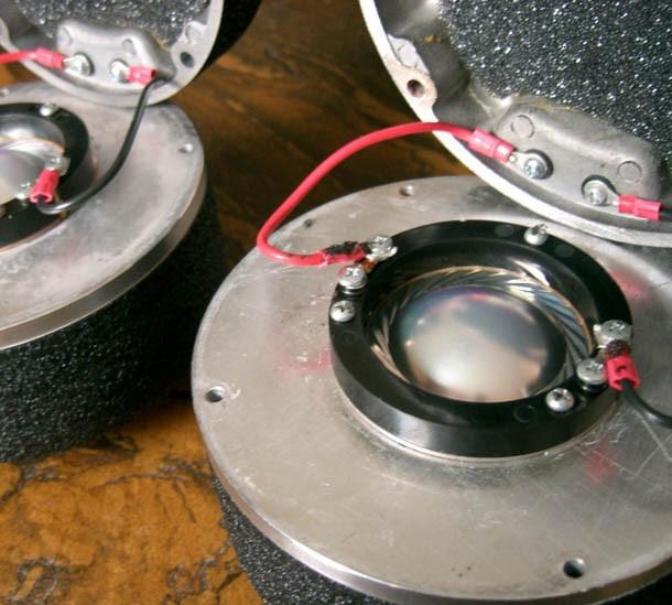 JBL_LE85   (4)