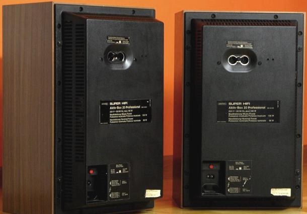 Grundig Aktiv Box 20  (21)