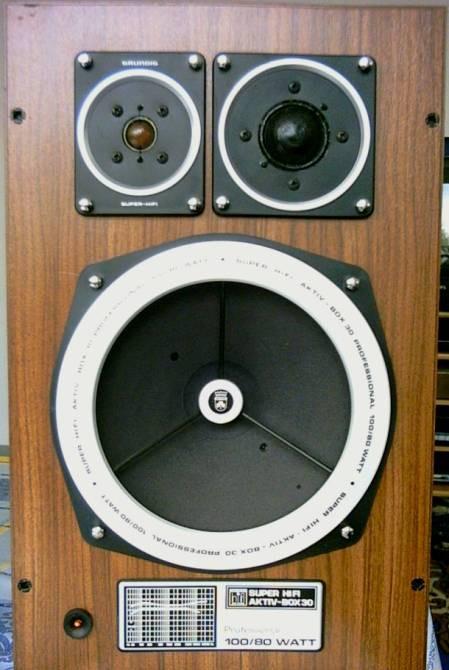 Grundig Aktiv-Box 30  (2)