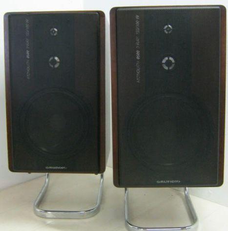 Grundig Monolith 8500  (6)