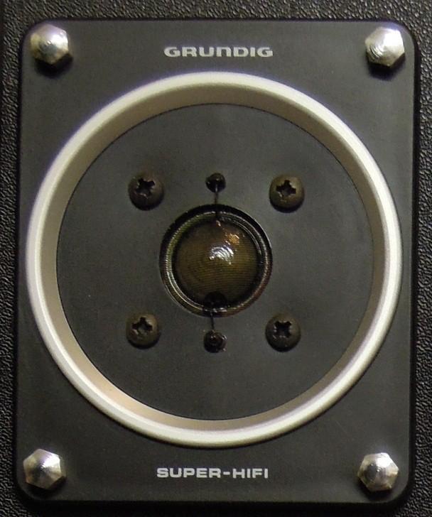 Grundig box_650  (9)