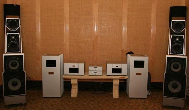 Goldmund Telos 5000 трансформаторы