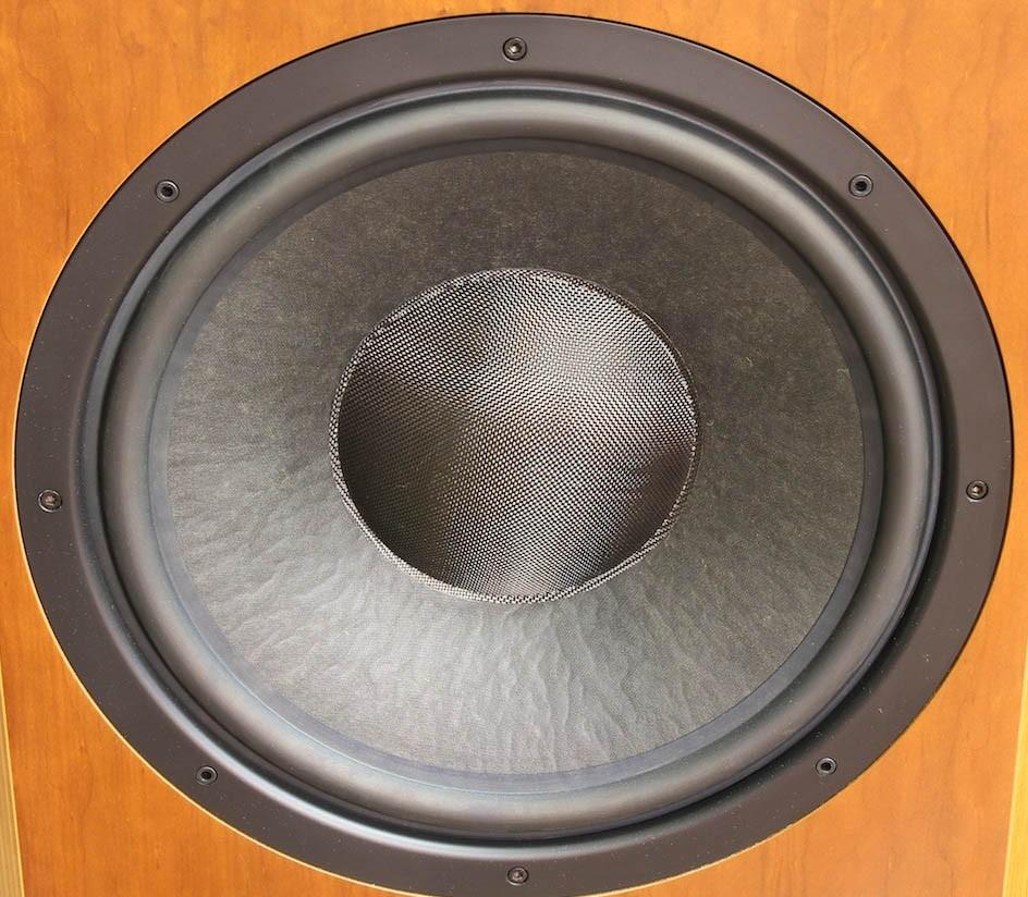 Bowers & Wilkins Nautilus 801
