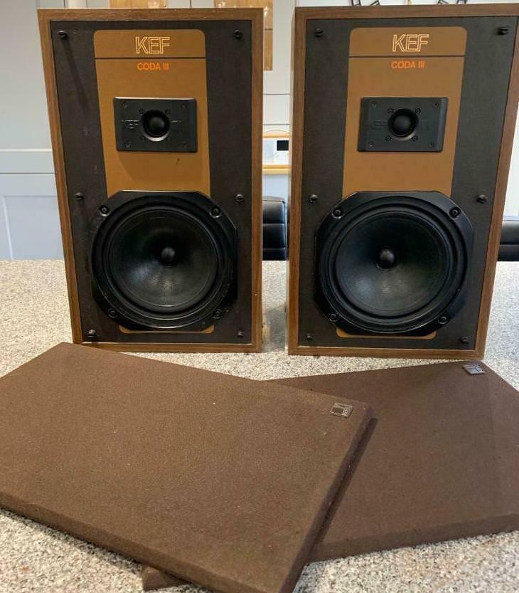 KEF Coda III