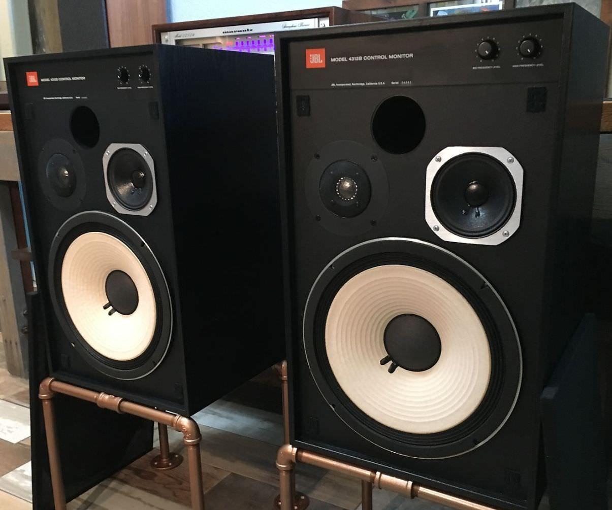 JBL 4312B