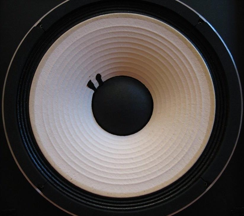 JBL 4312B