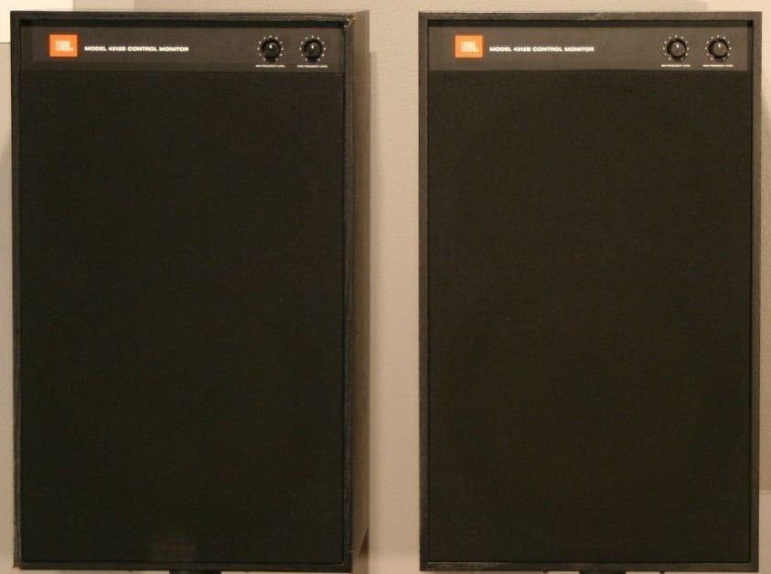 JBL 4312B