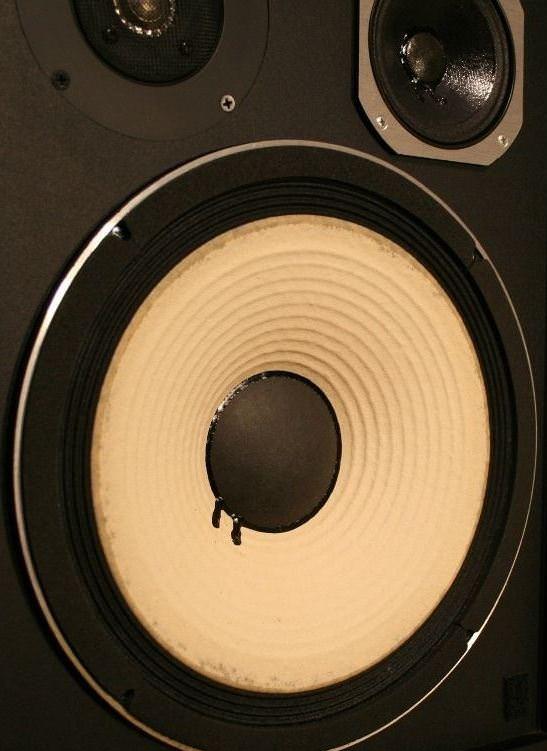 JBL 4312B