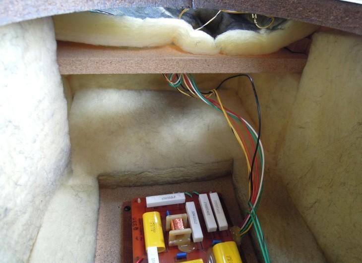JBL 4425