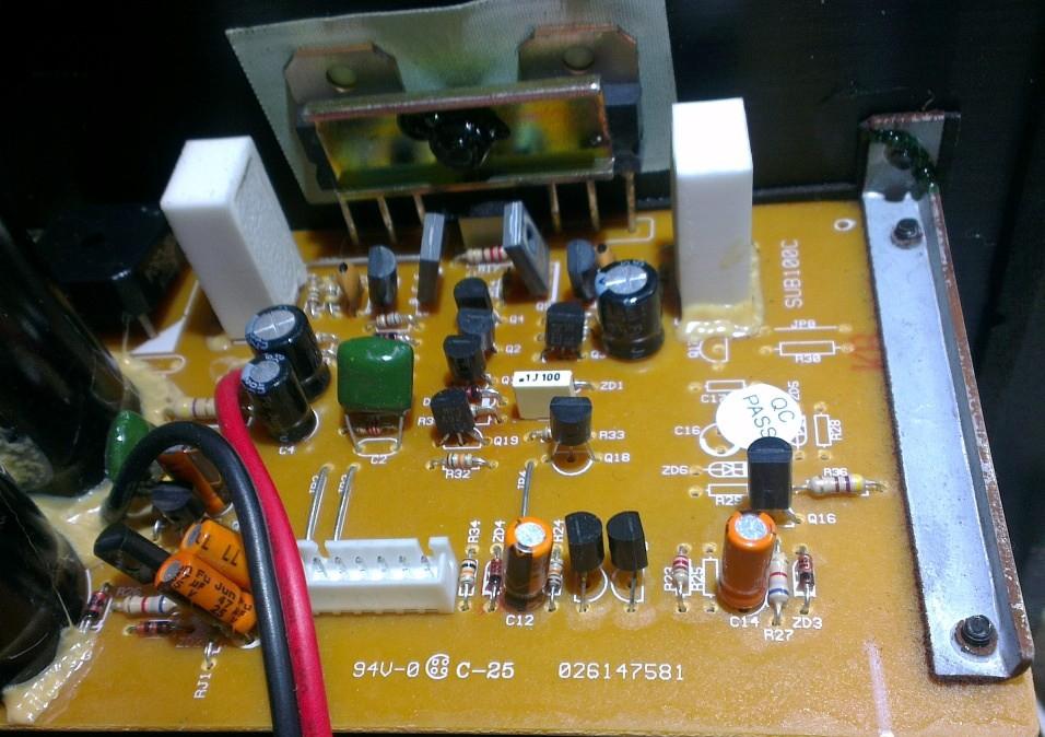 ELAC SUB 101 ESP