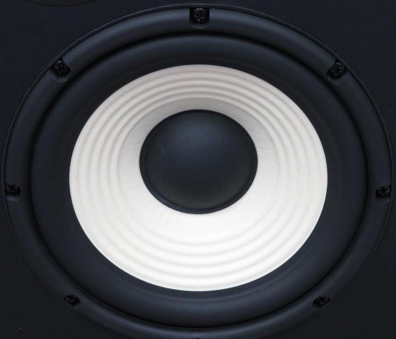 JBL L82 Classic