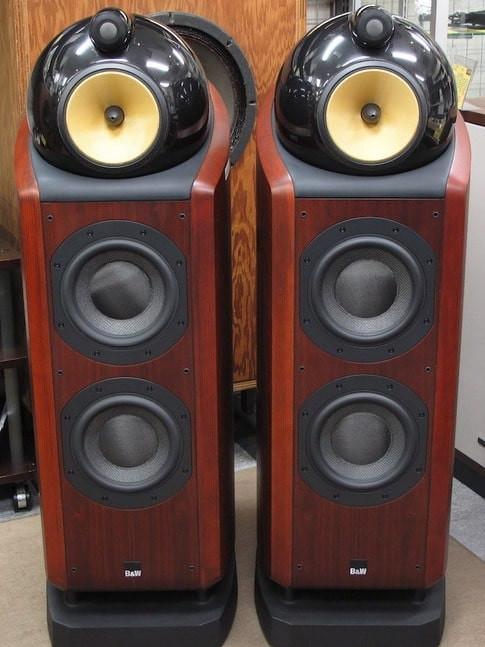 Bowers & Wilkins Nautilus 802 D2