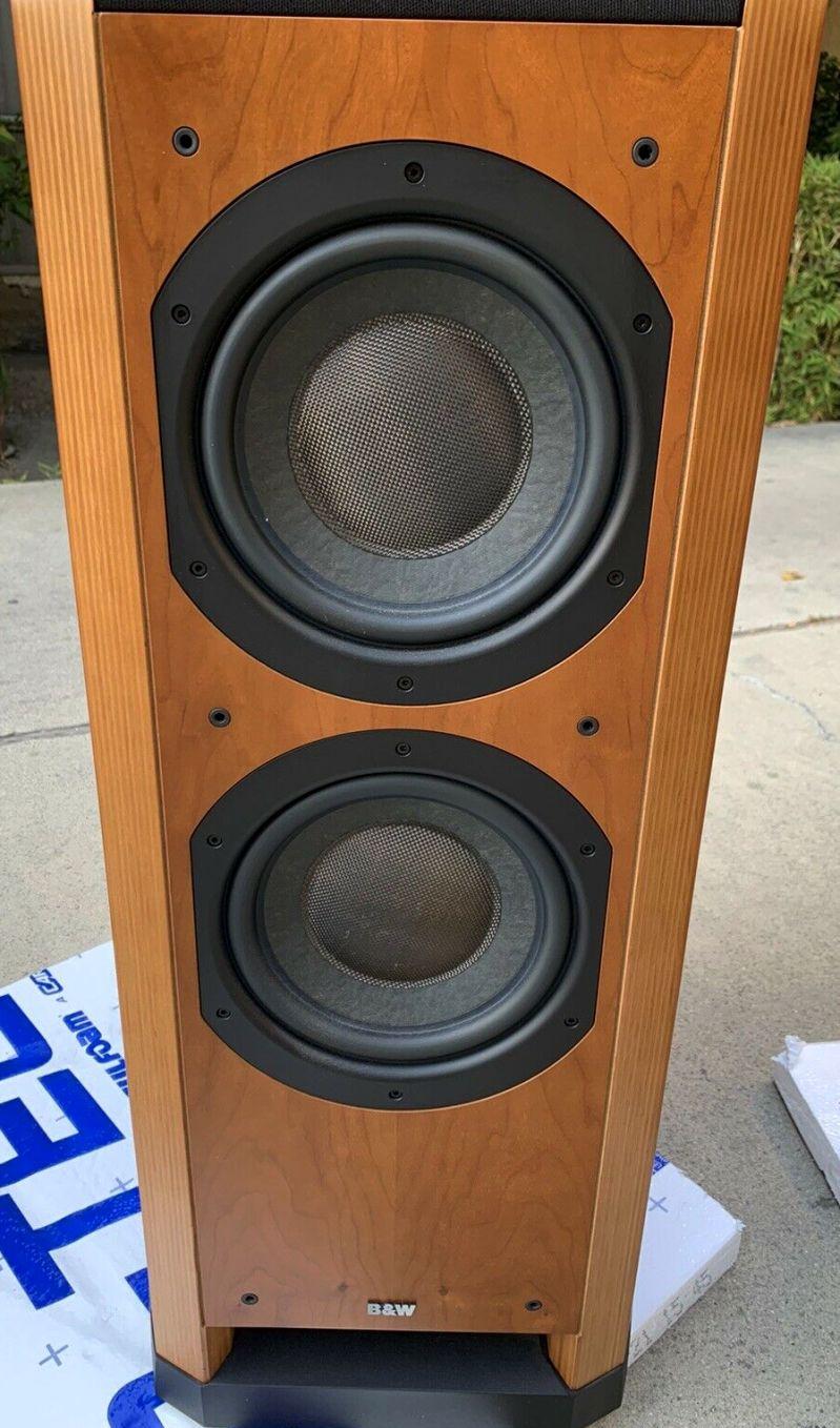 Bowers & Wilkins Nautilus 802 Diamond