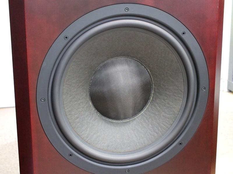Bowers & Wilkins Nautilus 801