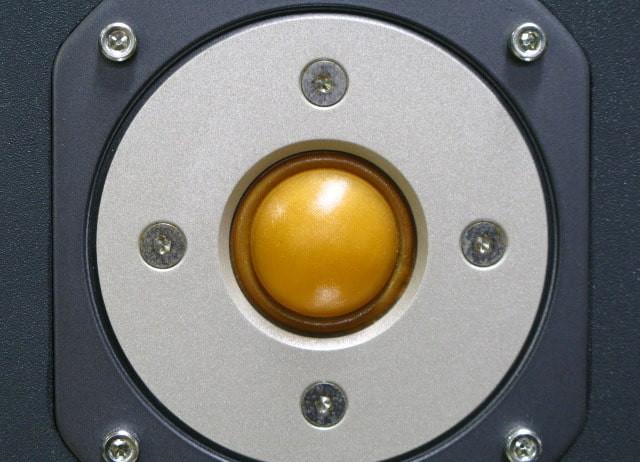 YAMAHA NS-5