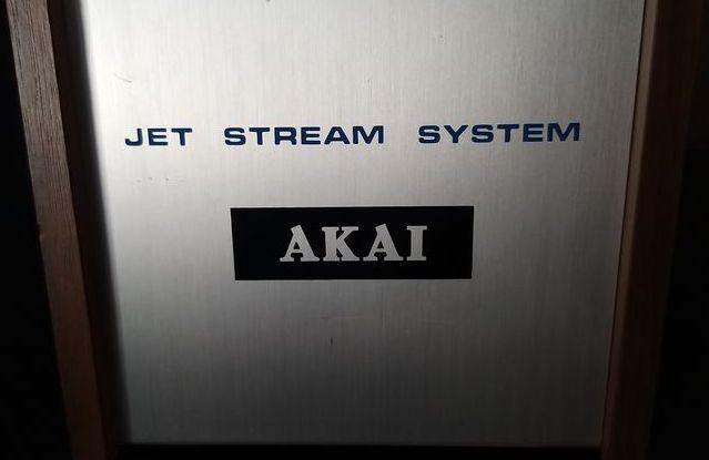 AKAI SW-30
