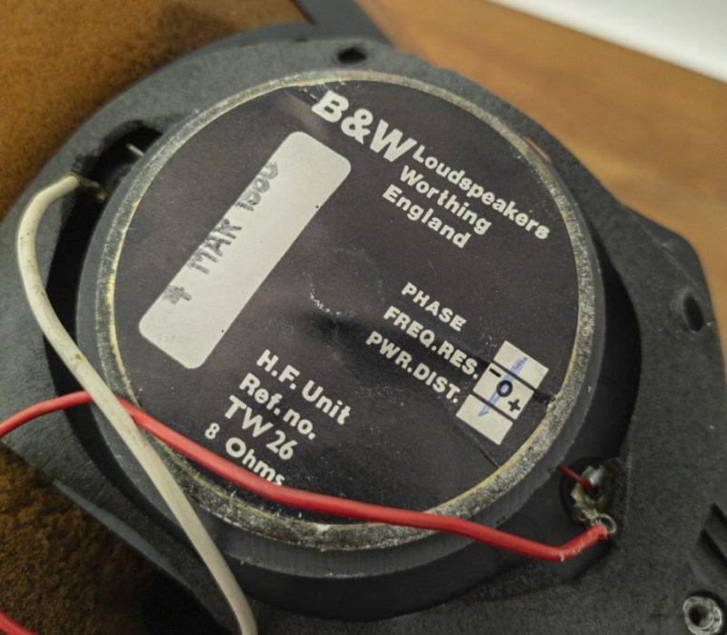 Bowers & Wilkins DM6