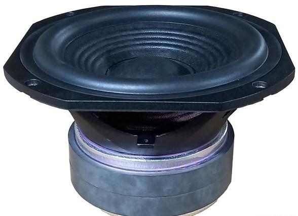JBL 4309