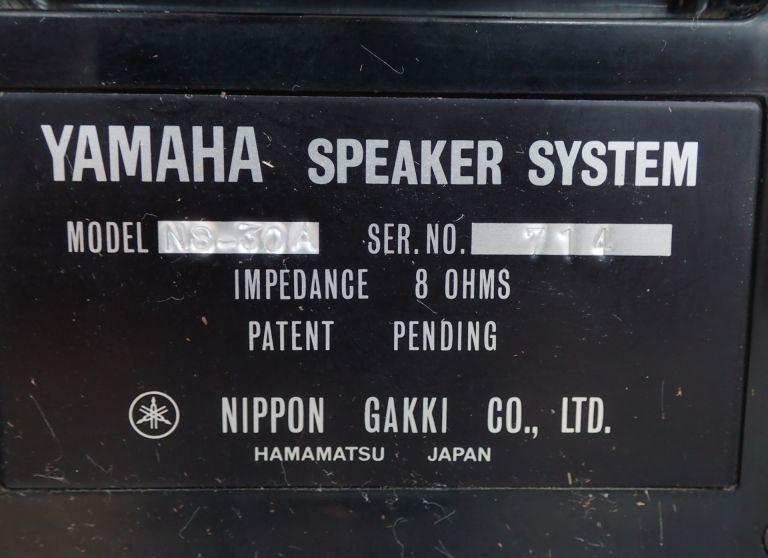 YAMAHA NS-30A