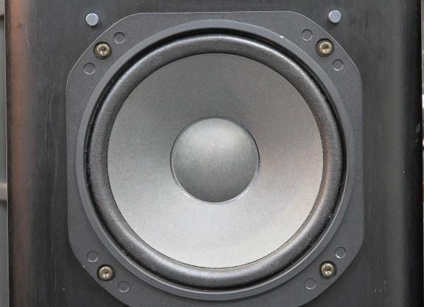 Yamaha NS-V1000YST