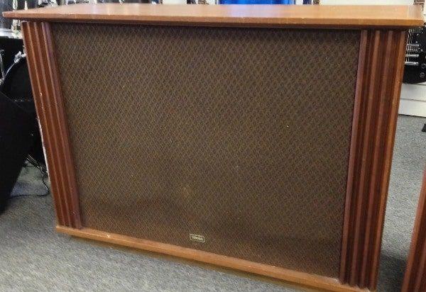 Yamaha NS-370